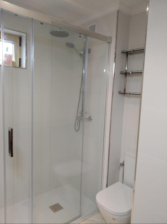 Apartamento Luminoso Con Buena Ubicacion Appartamento Pontevedra Esterno foto